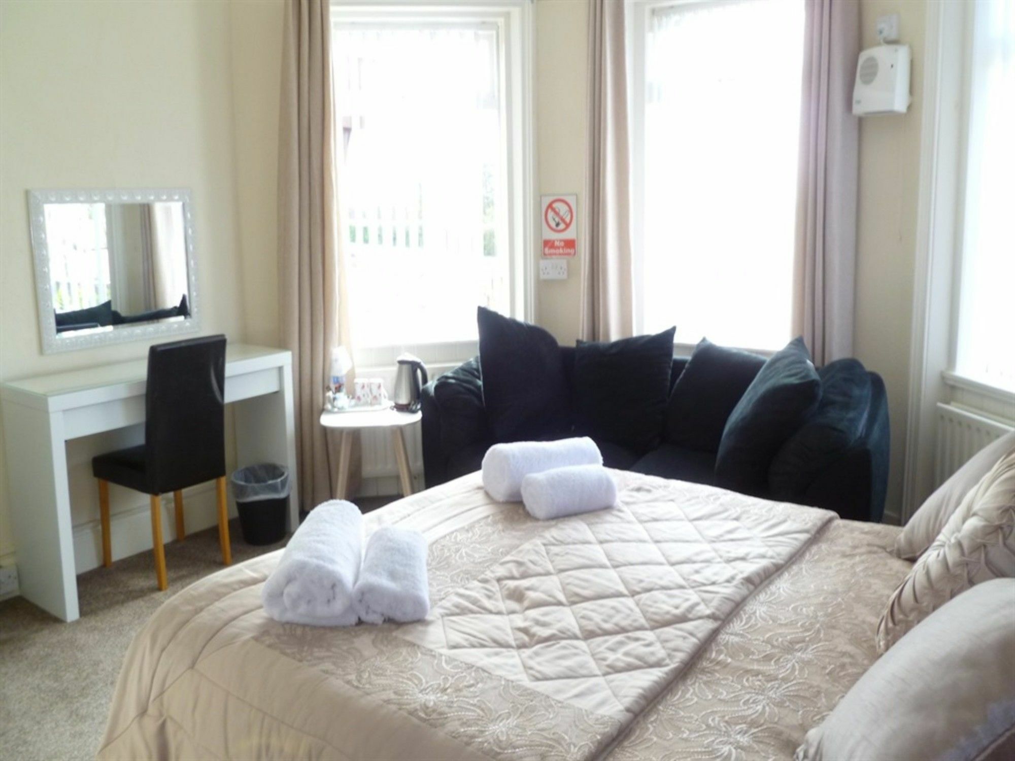 גרטנה גרין Greenlaw Guest House מראה חיצוני תמונה