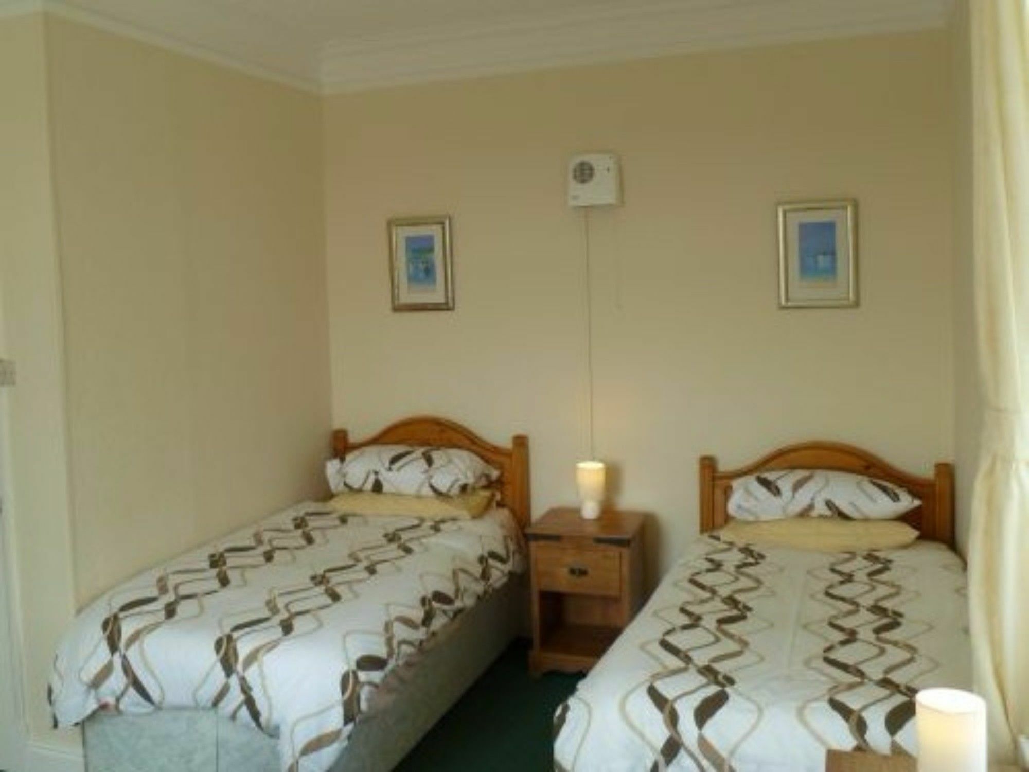 גרטנה גרין Greenlaw Guest House מראה חיצוני תמונה